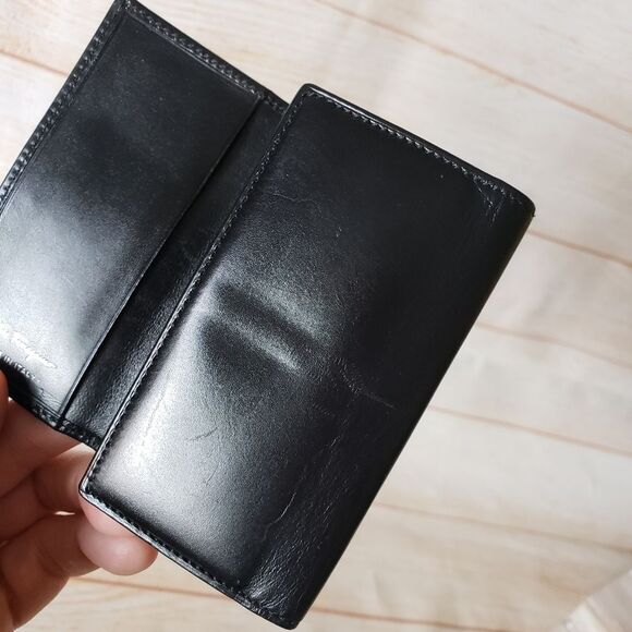 Authentic Salvatore Ferragamo Leather Keyholder Black Silver Tone Hardware Unise - Picture 7 of 16